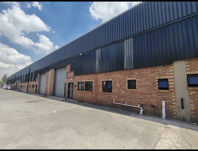 491M² WAREHOUSE TO LET IN DRIEHOEK